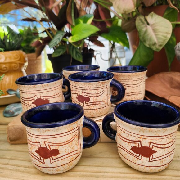 RARE Vintage Handmade black widow spider ceramic espresso mugs, set of 6 - Picture 4 of 13